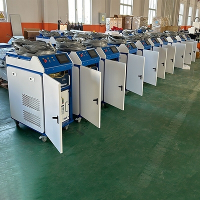 Máquina de soldadura por láser portátil de 1500 vatios de alto rendimiento para acero inoxidable